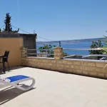 アパート In Croatia Near The Coast *