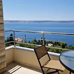 アパート In Croatia Near The Coast